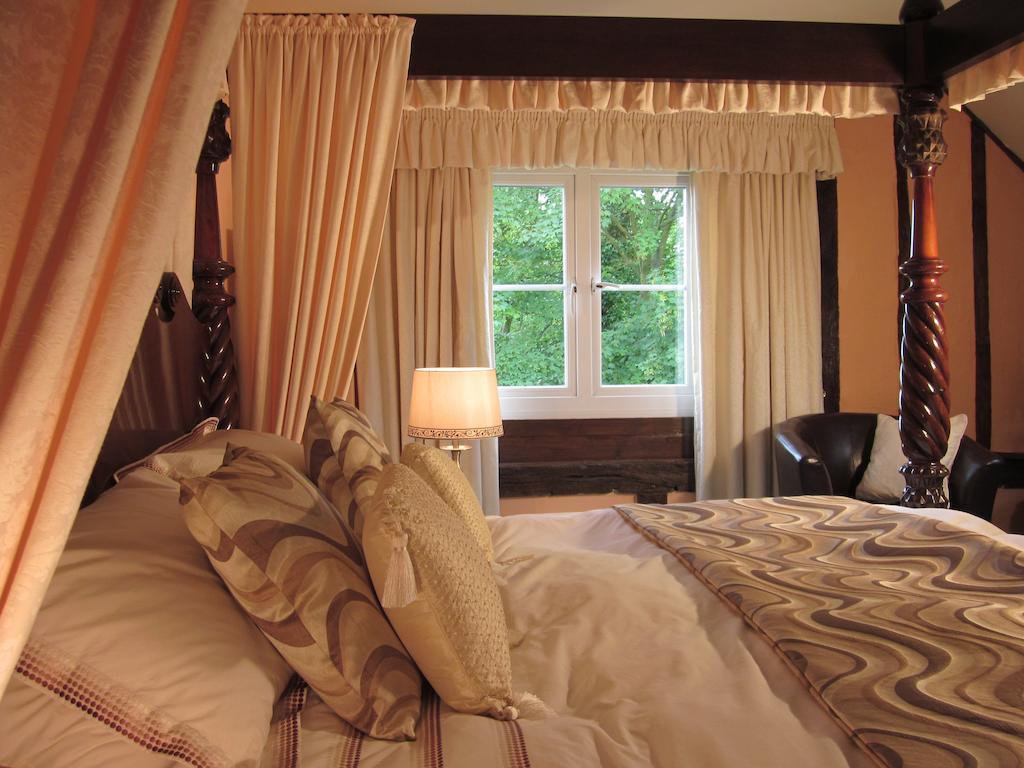 Colston Hall Farmhouse B&B Framlingham Room photo