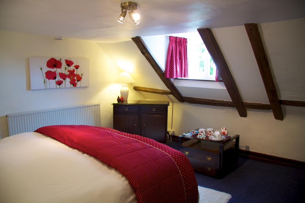 Colston Hall Farmhouse B&B Framlingham Room photo